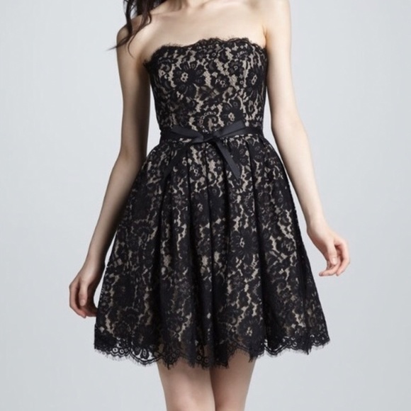 Robert Rodriguez Dresses & Skirts - Robert Rodriguez Neiman Marcus for Target 8 black lace boned strapless dress.